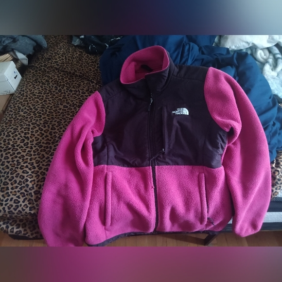 North face jacket - Picture 1 of 16